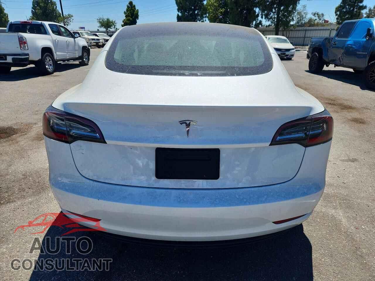 TESLA MODEL 3 2023 - 5YJ3E1EA5PF475208