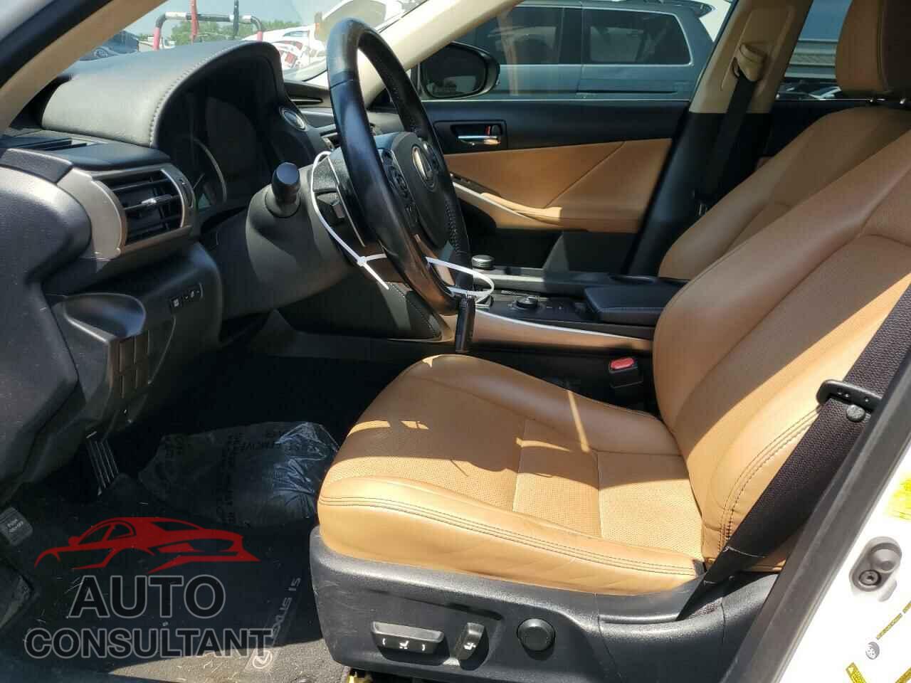 LEXUS IS 2016 - JTHCM1D23G5009807