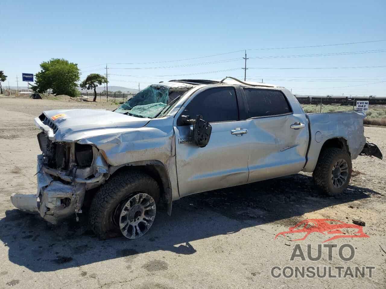 TOYOTA TUNDRA 2018 - 5TFAY5F13JX717463