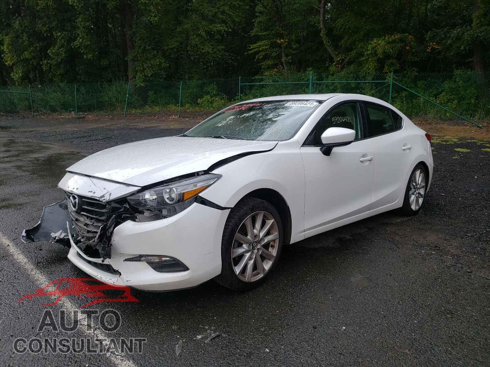 MAZDA 3 2017 - 3MZBN1V7XHM100084