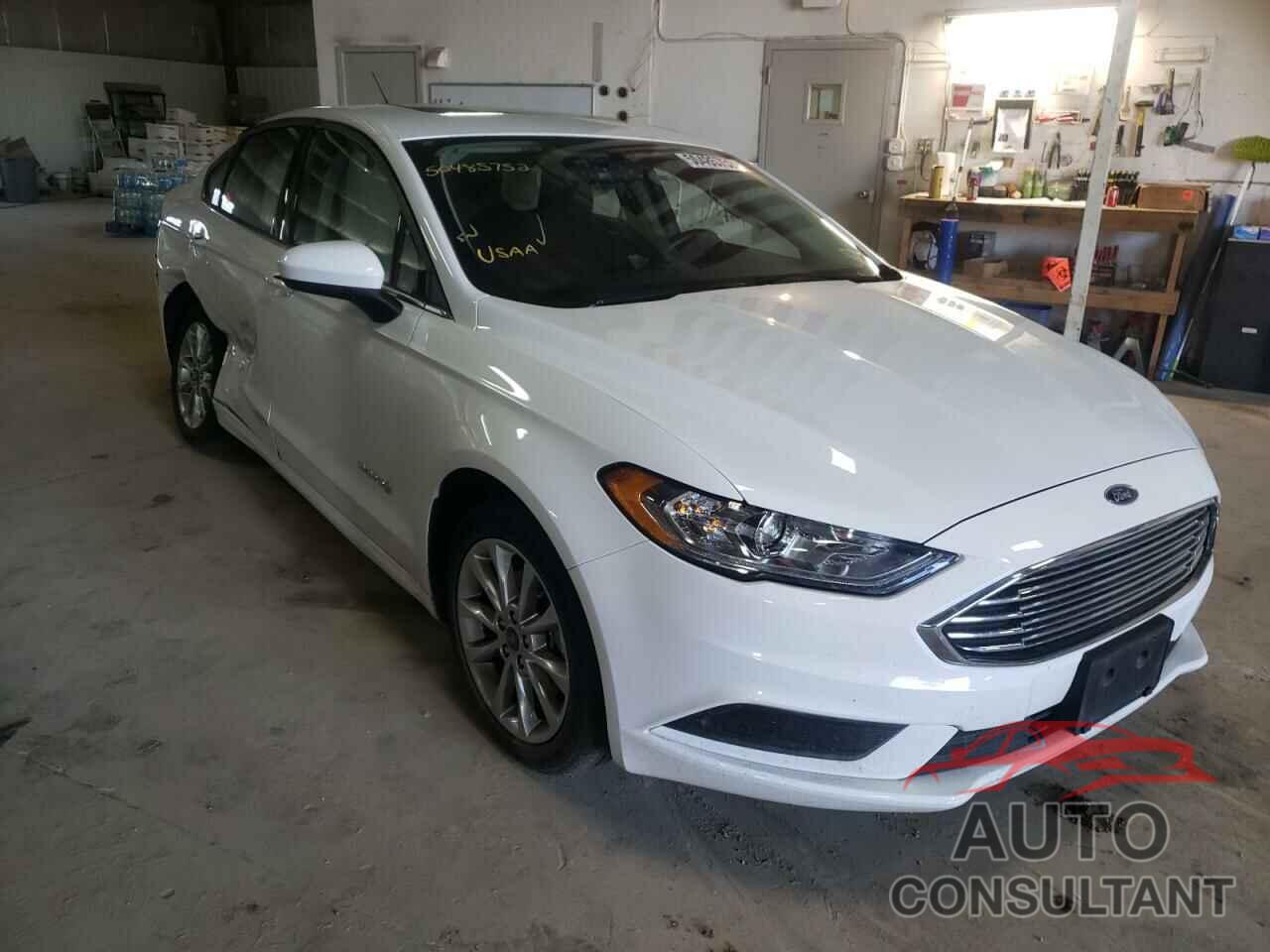 FORD FUSION 2017 - 3FA6P0LU9HR191052