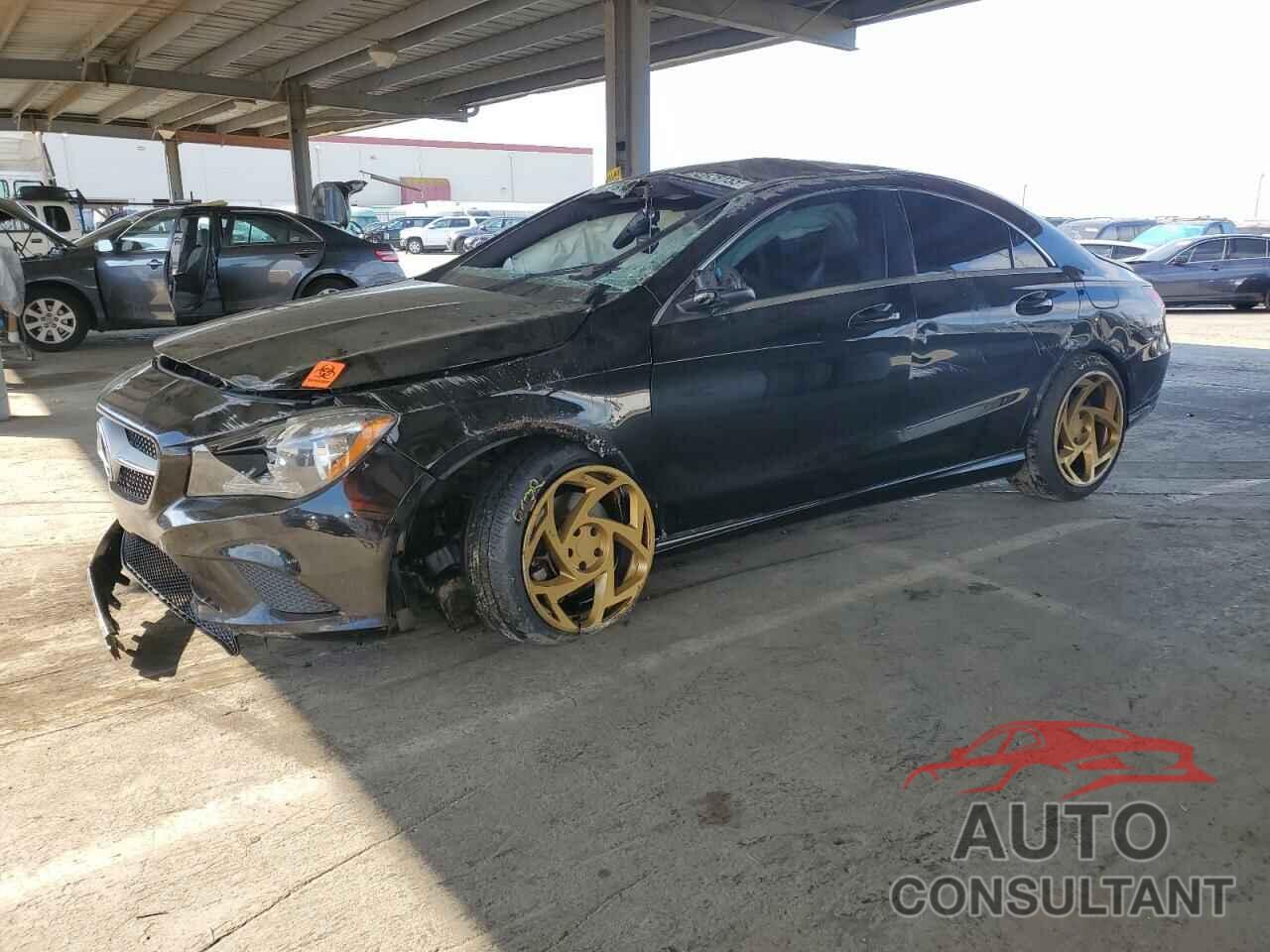 MERCEDES-BENZ CLA-CLASS 2015 - WDDSJ4EB1FN176192