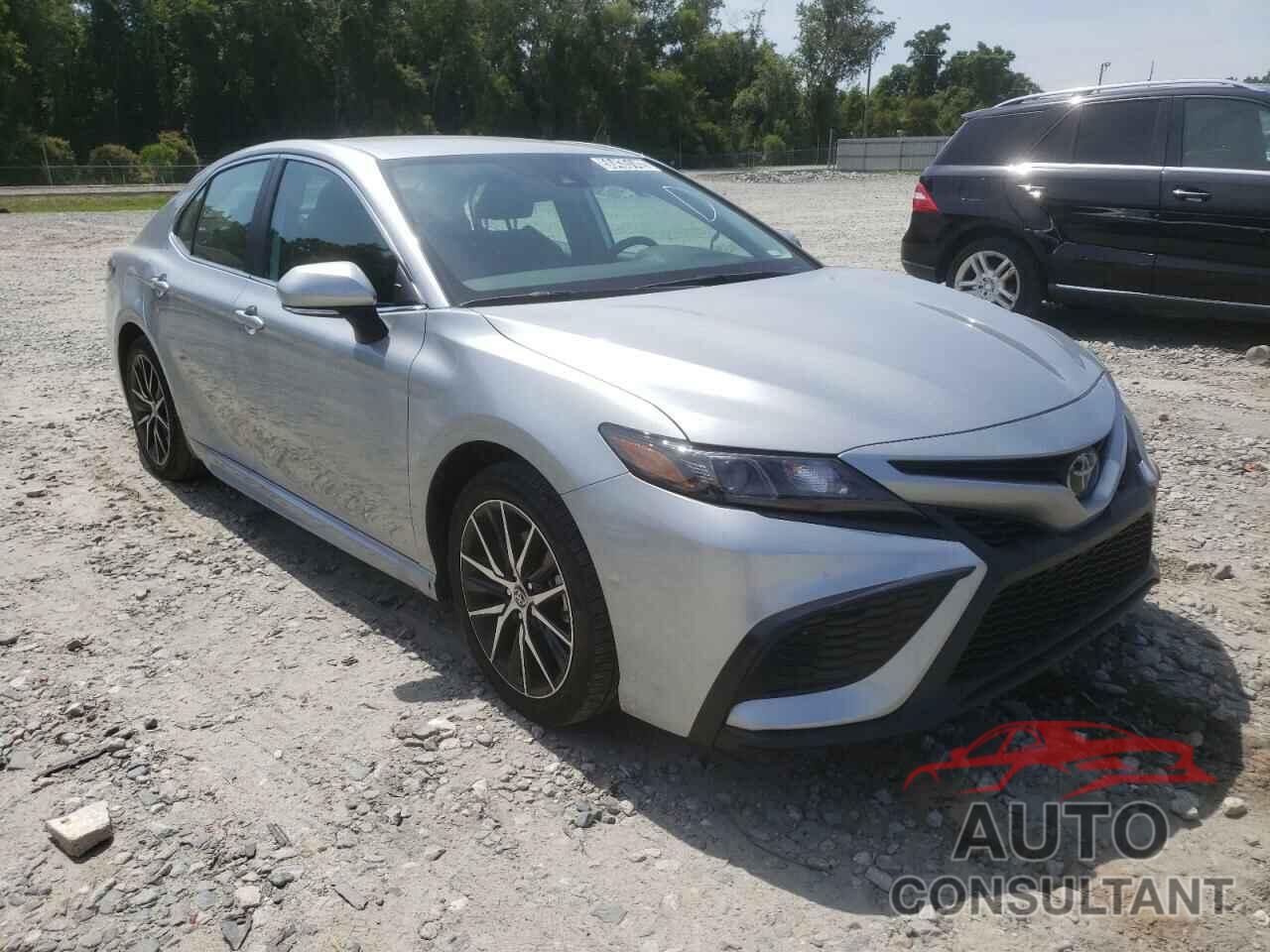 TOYOTA CAMRY 2022 - 4T1G11AK8NU631916
