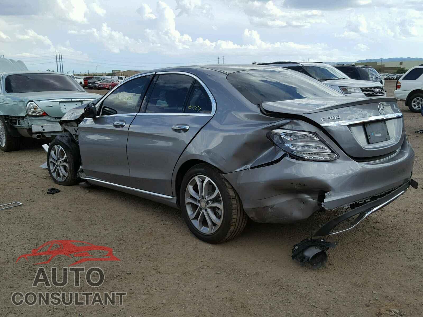MERCEDES-BENZ C CLASS 2015 - 55SWF4JB2FU060077