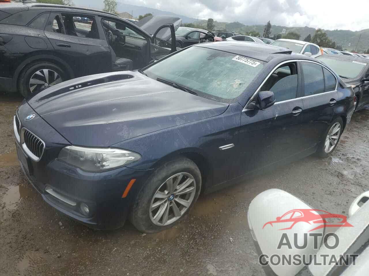 BMW 5 SERIES 2015 - WBA5A5C52FD521713
