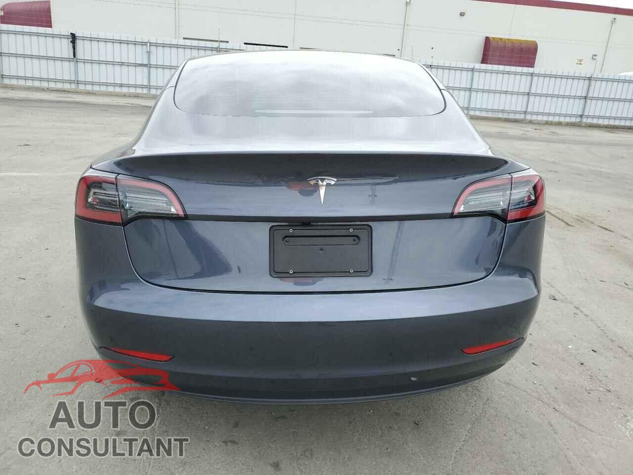 TESLA MODEL 3 2023 - 5YJ3E1EAXPF680667