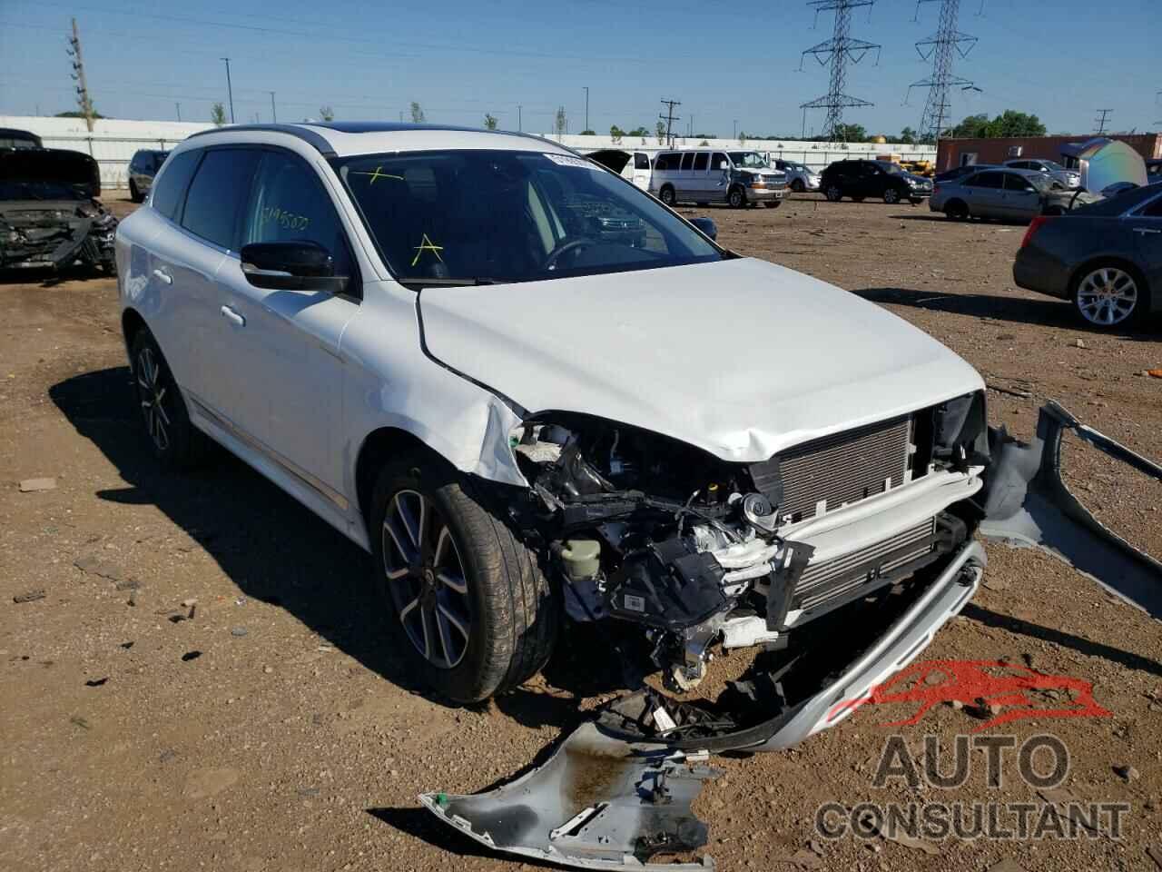 VOLVO XC60 2017 - YV449MRR8H2223240