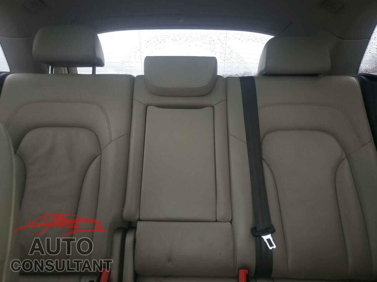 AUDI Q5 2012 - WA1DKAFPXCA046479