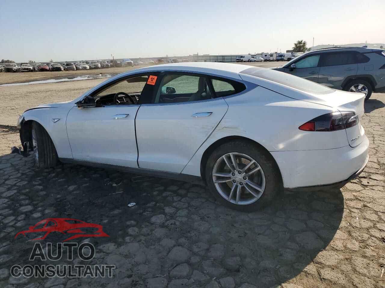TESLA MODEL S 2013 - 5YJSA1DG3DFP04896