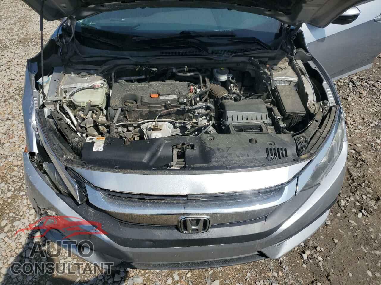 HONDA CIVIC 2018 - 19XFC2F76JE035832