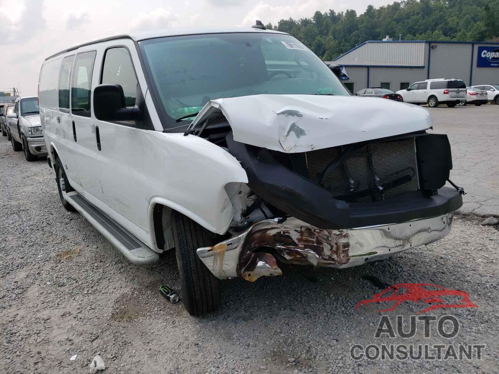 CHEVROLET EXPRESS 2020 - 1GCWGAFG4L1201236