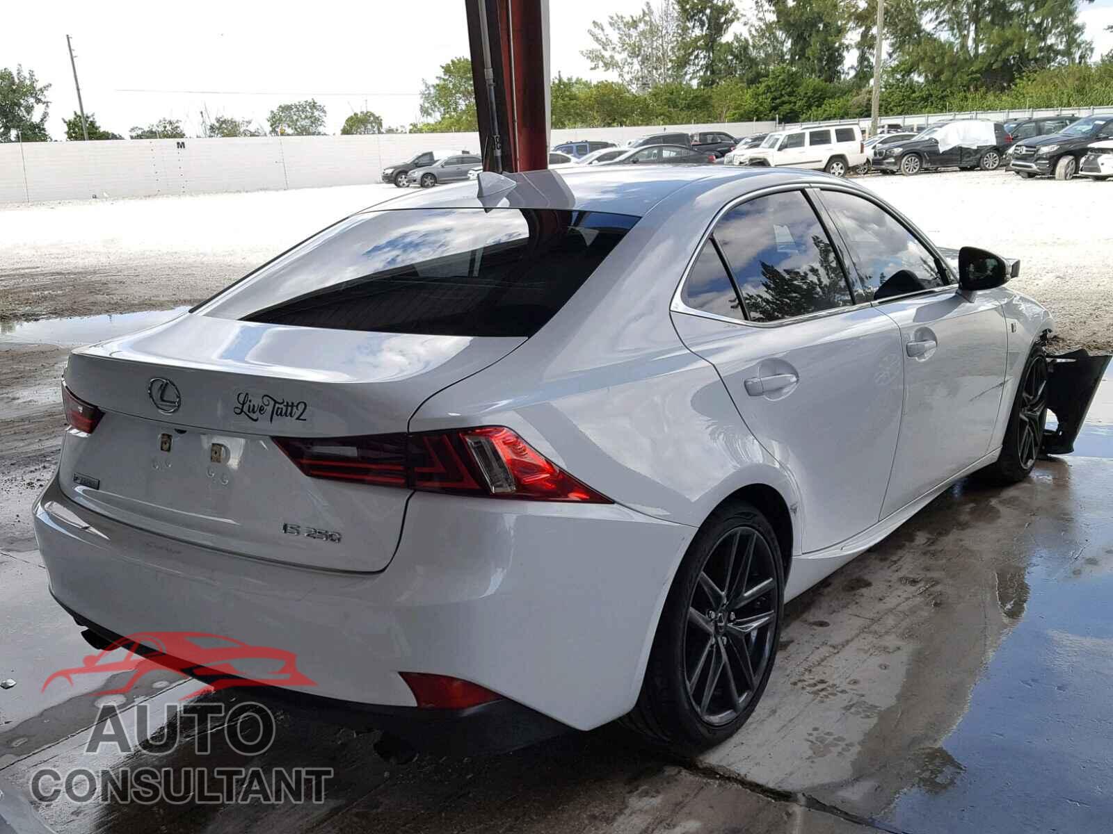 LEXUS IS 250 2015 - JTHBF1D21F5072845