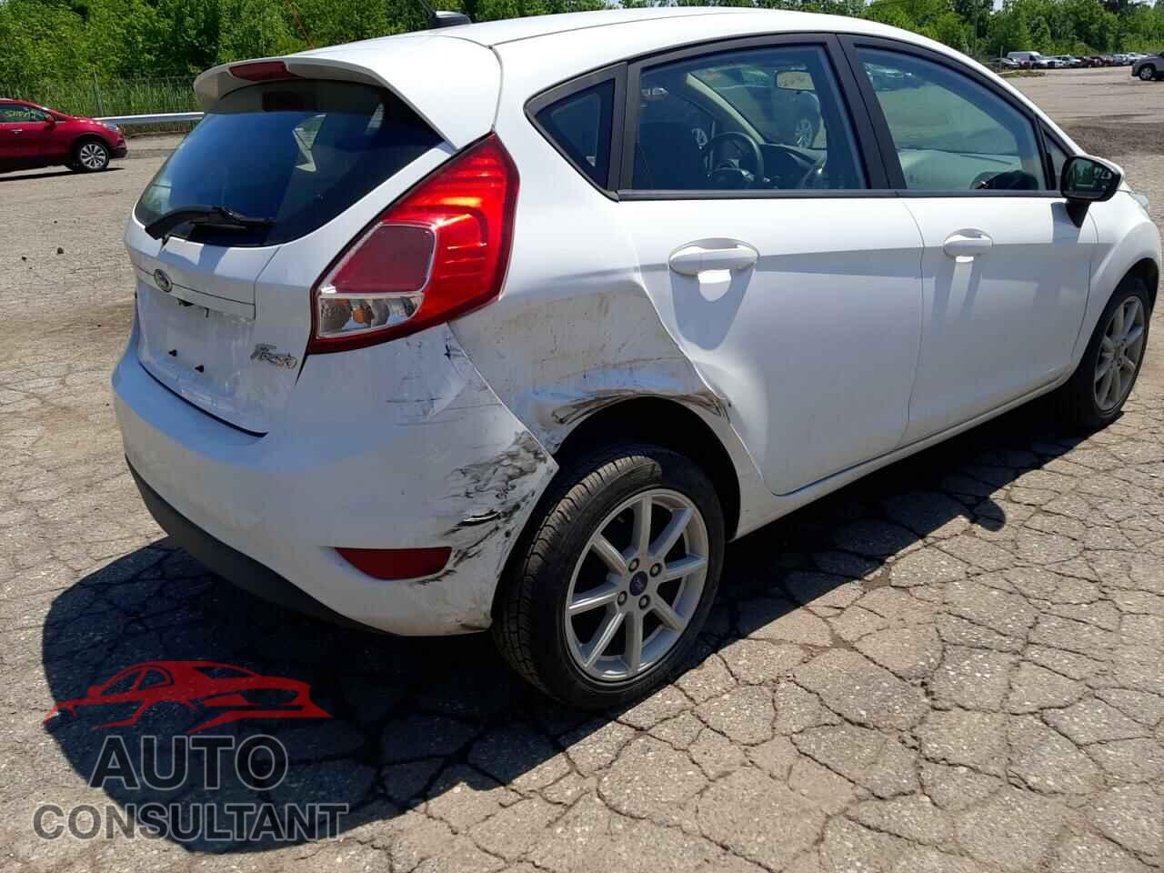 FORD FIESTA 2019 - 3FADP4EJ2KM137467