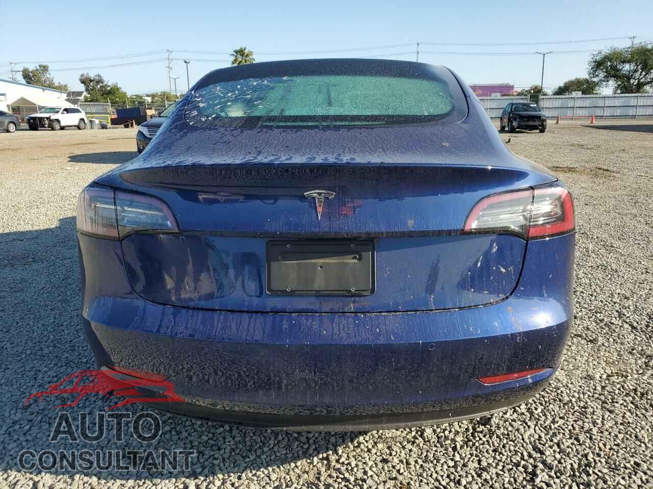 TESLA MODEL 3 2022 - 5YJ3E1EA8NF249760