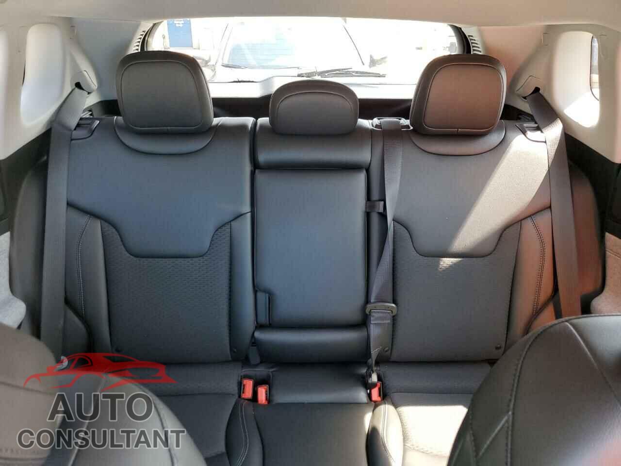 JEEP COMPASS 2022 - 3C4NJDBB8NT210297