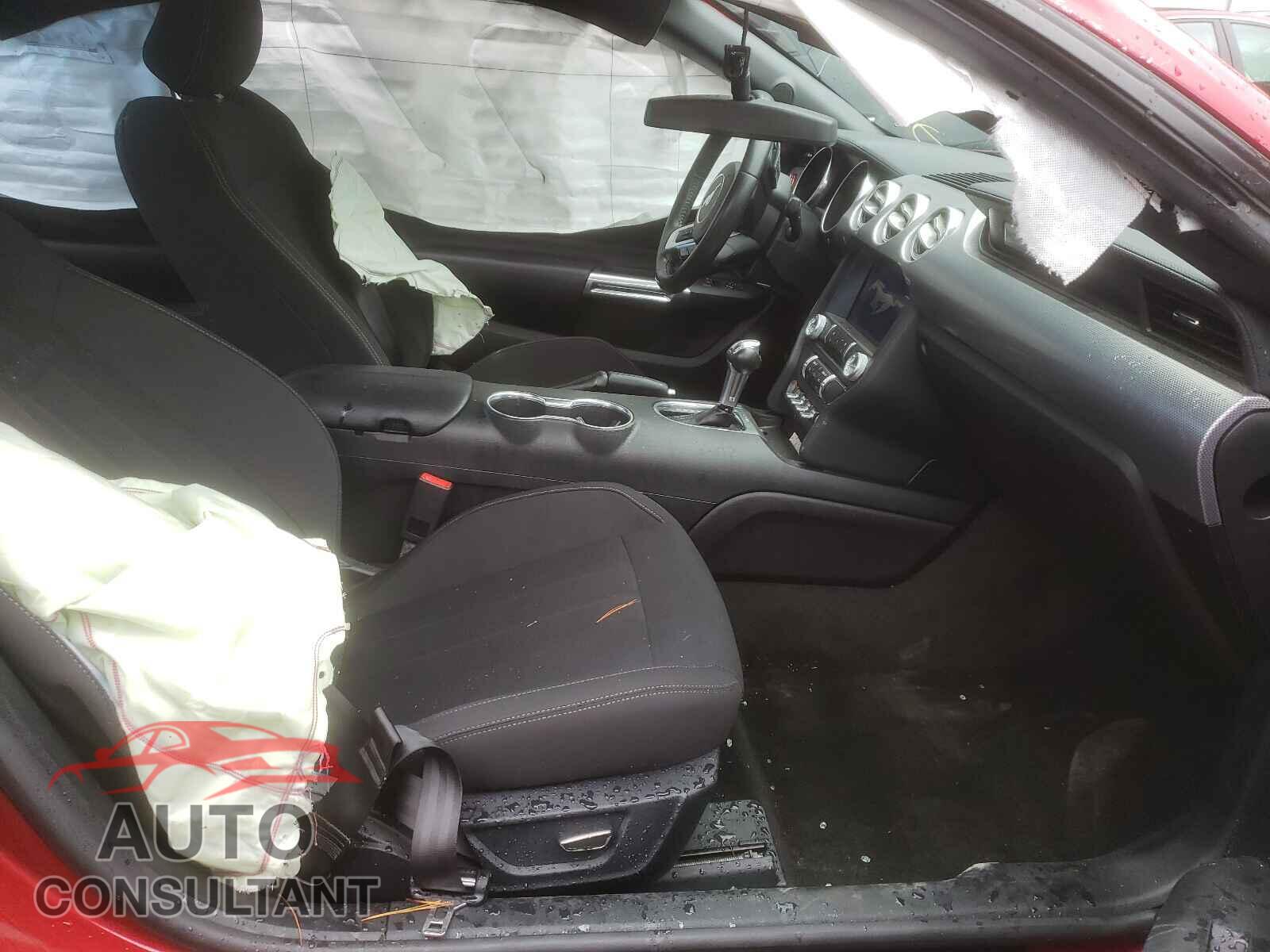 FORD MUSTANG 2018 - 1FA6P8TH7J5164829