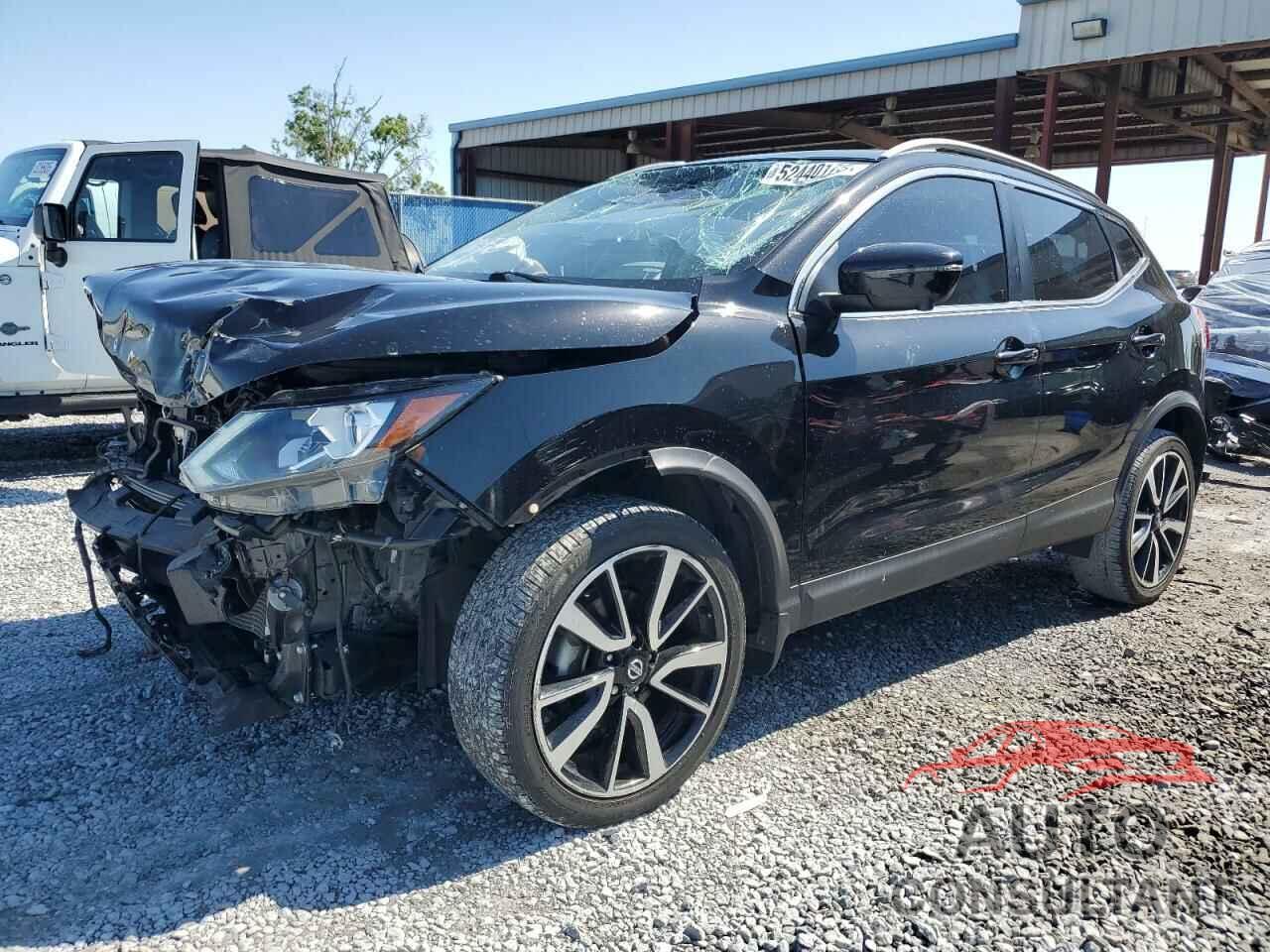 NISSAN ROGUE 2017 - JN1BJ1CR3HW114091