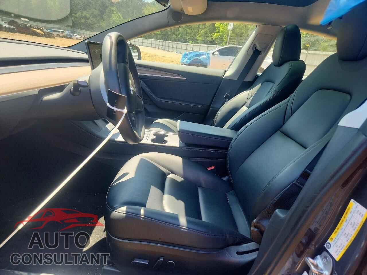 TESLA MODEL 3 2023 - 5YJ3E1EA4PF668143