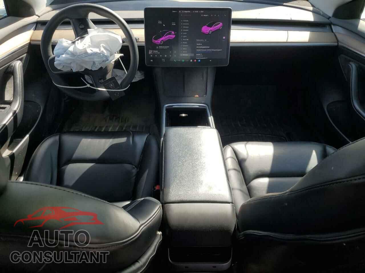 TESLA MODEL 3 2021 - 5YJ3E1EA8MF017951
