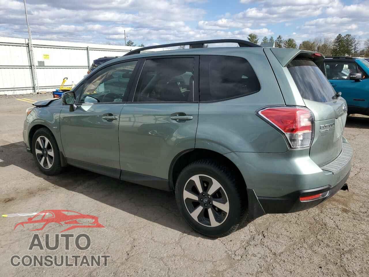 SUBARU FORESTER 2018 - JF2SJAEC2JH610307