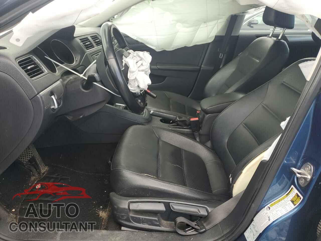 VOLKSWAGEN JETTA 2017 - 3VWDB7AJ0HM291990