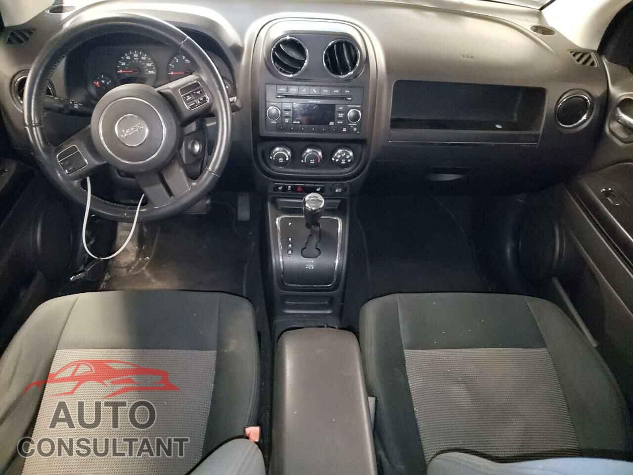 JEEP COMPASS 2011 - 1J4NF1FB1BD278852