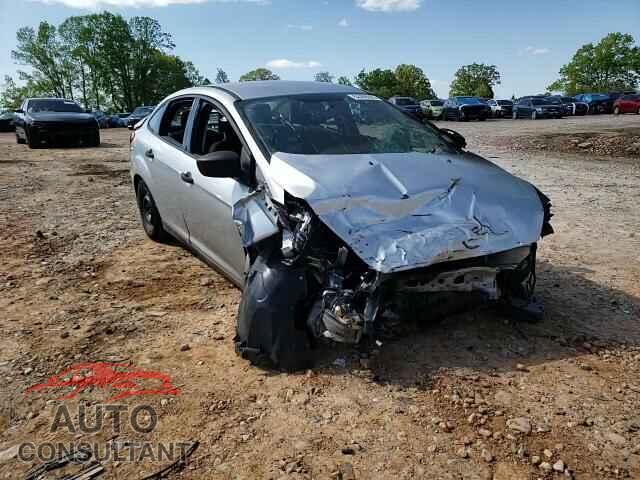 FORD FOCUS 2017 - 1FADP3E24HL251418