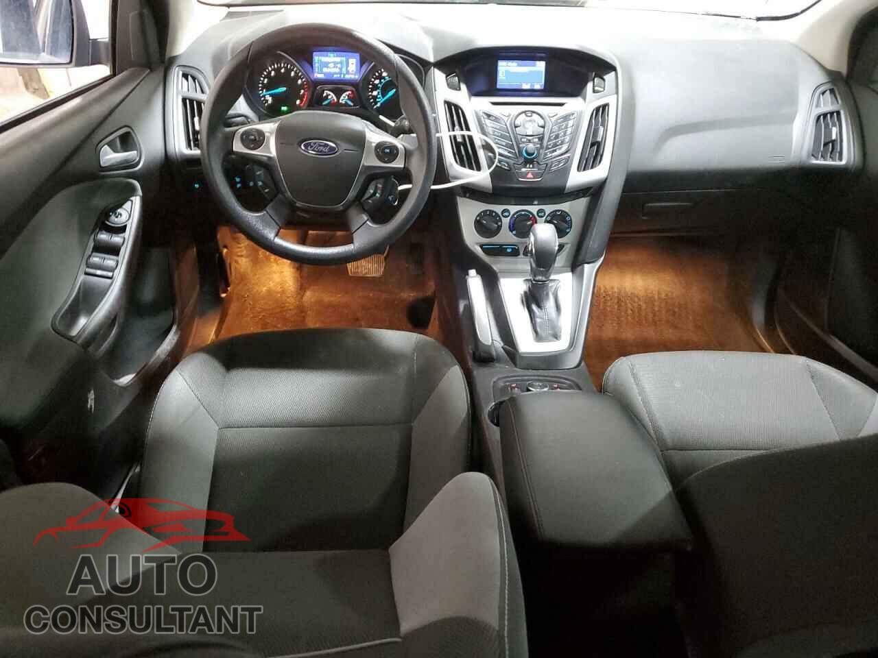 FORD FOCUS 2013 - 1FADP3F2XDL182243