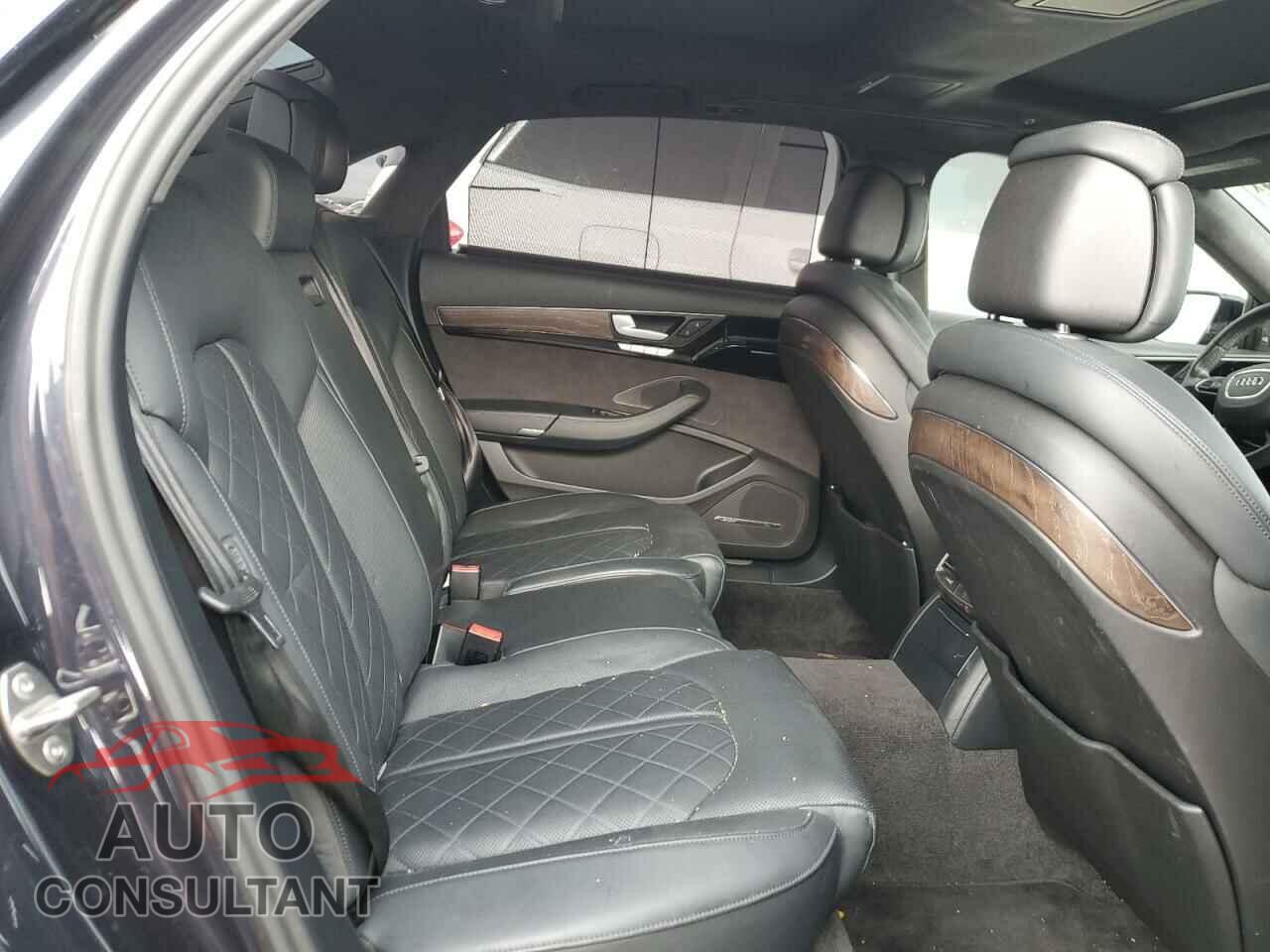 AUDI A8 2016 - WAU43AFD8GN008818