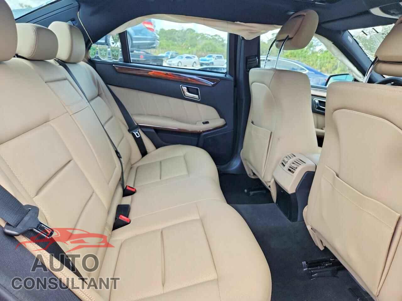 MERCEDES-BENZ E-CLASS 2011 - WDDHF8HB0BA451082