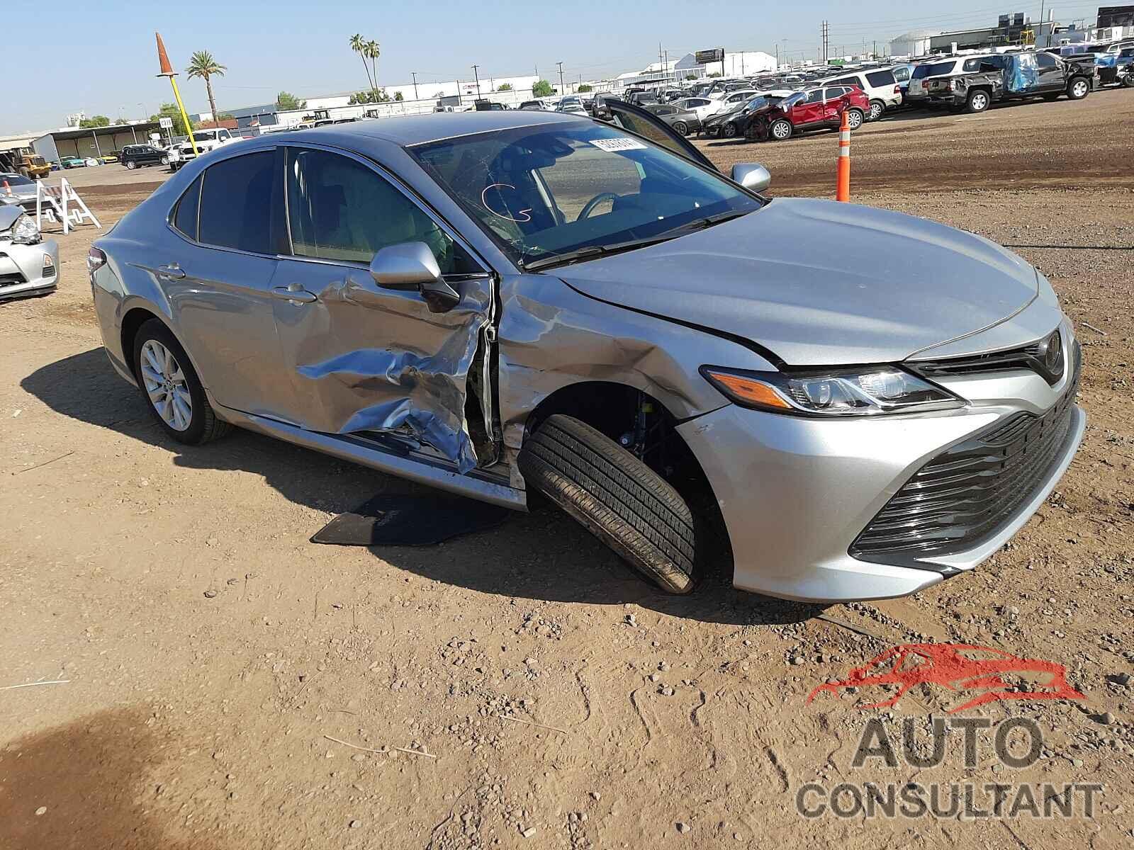 TOYOTA CAMRY 2020 - 4T1C11AK2LU913805