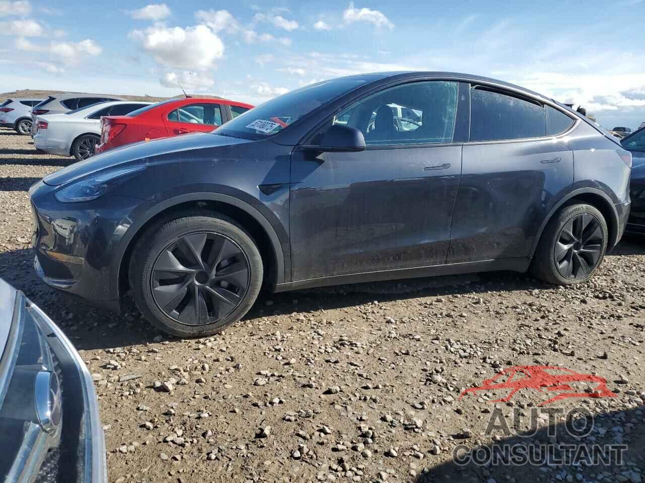 TESLA MODEL Y 2025 - 7SAYGAEE6SF252755