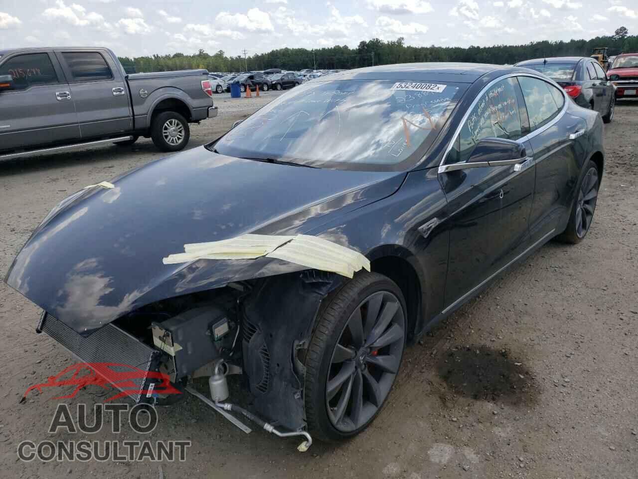 TESLA MODEL S 2016 - 5YJSA1E40GF128905