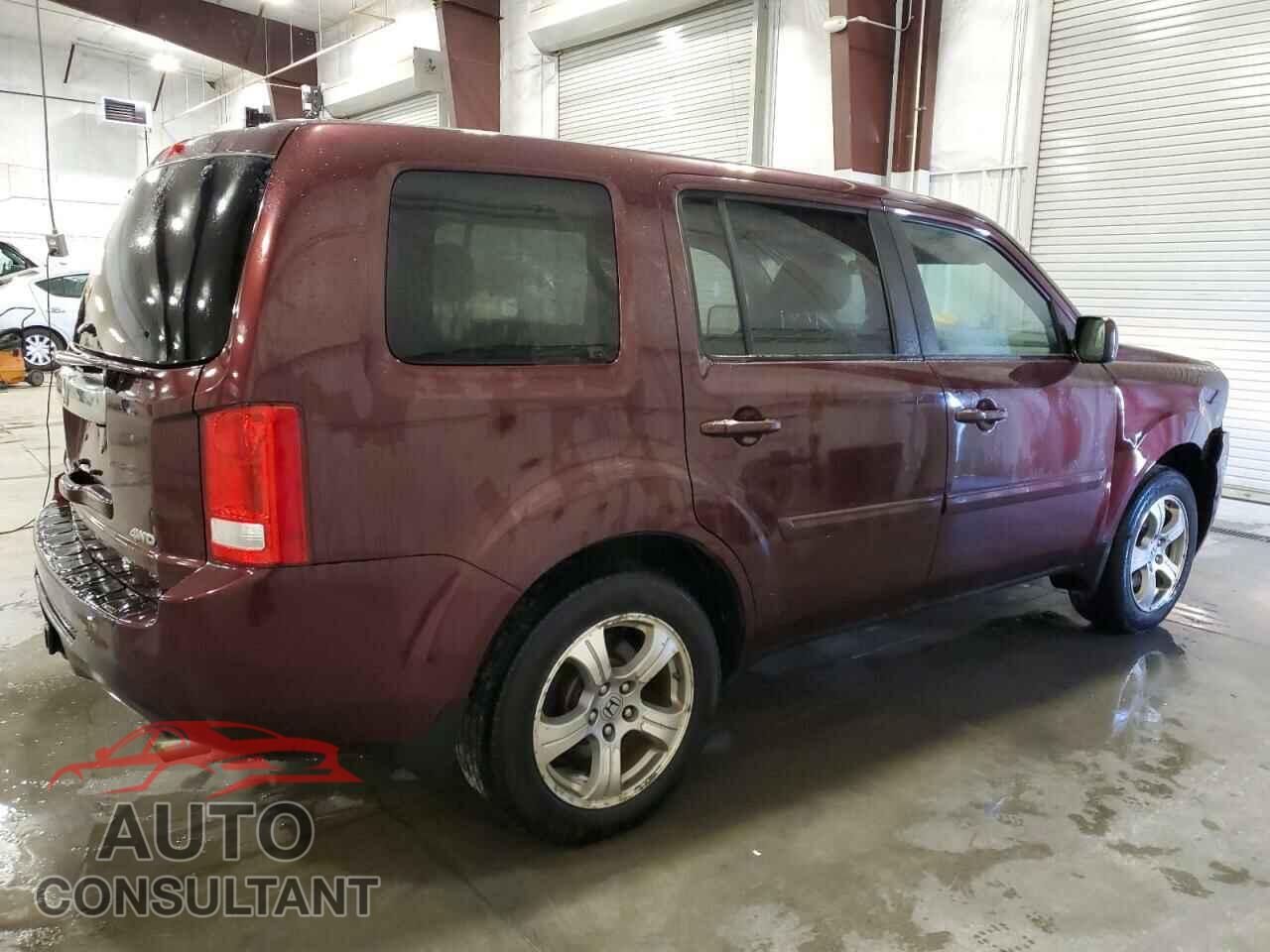 HONDA PILOT 2015 - 5FNYF4H40FB064128