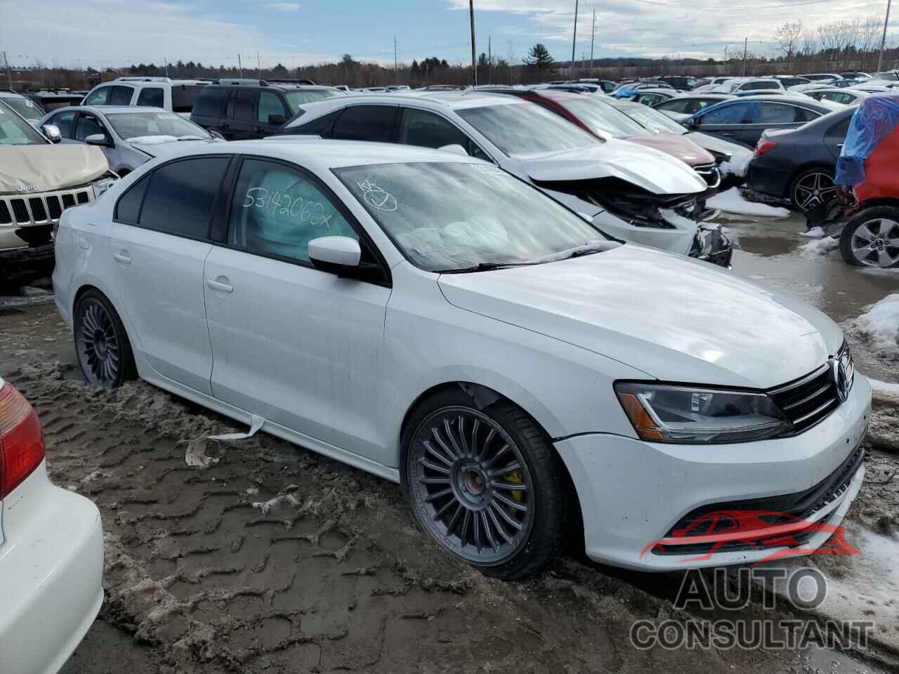 VOLKSWAGEN JETTA 2018 - 3VW2B7AJ5JM257508