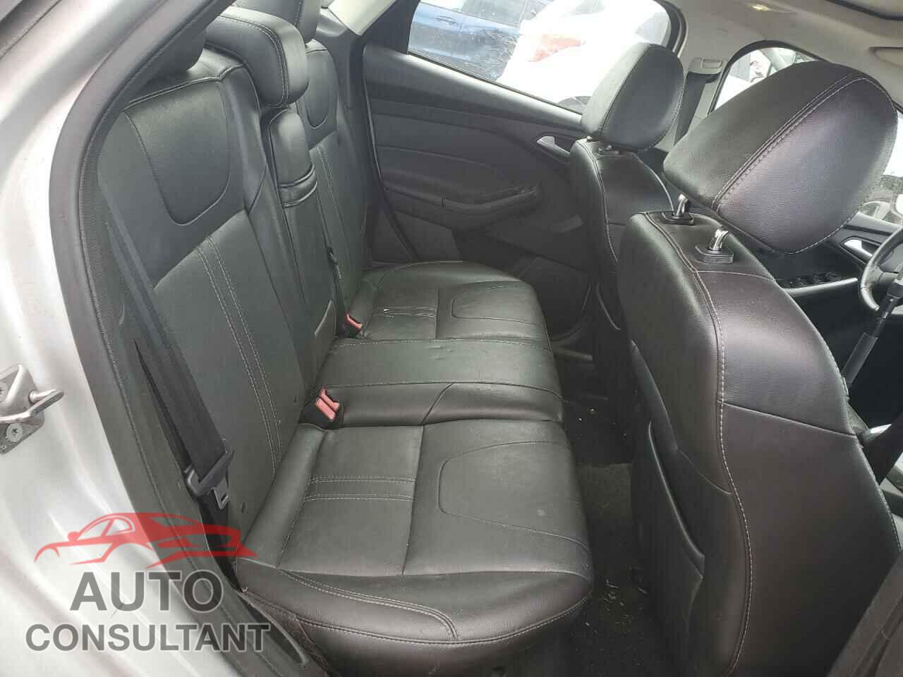 FORD FOCUS 2013 - 1FADP3F23DL229788