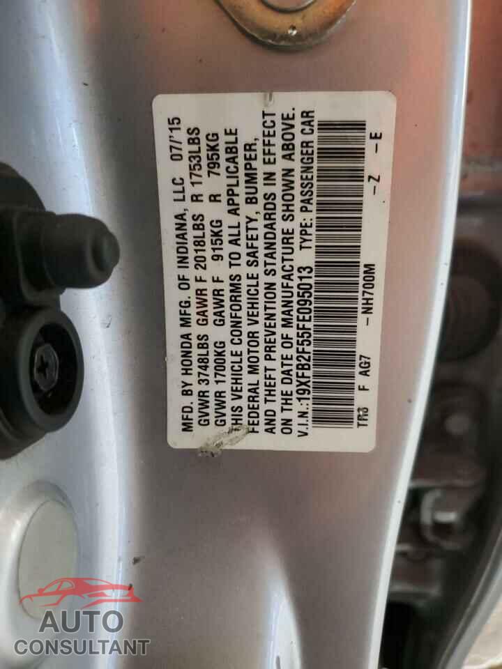 HONDA CIVIC 2015 - 19XFB2F55FE095013
