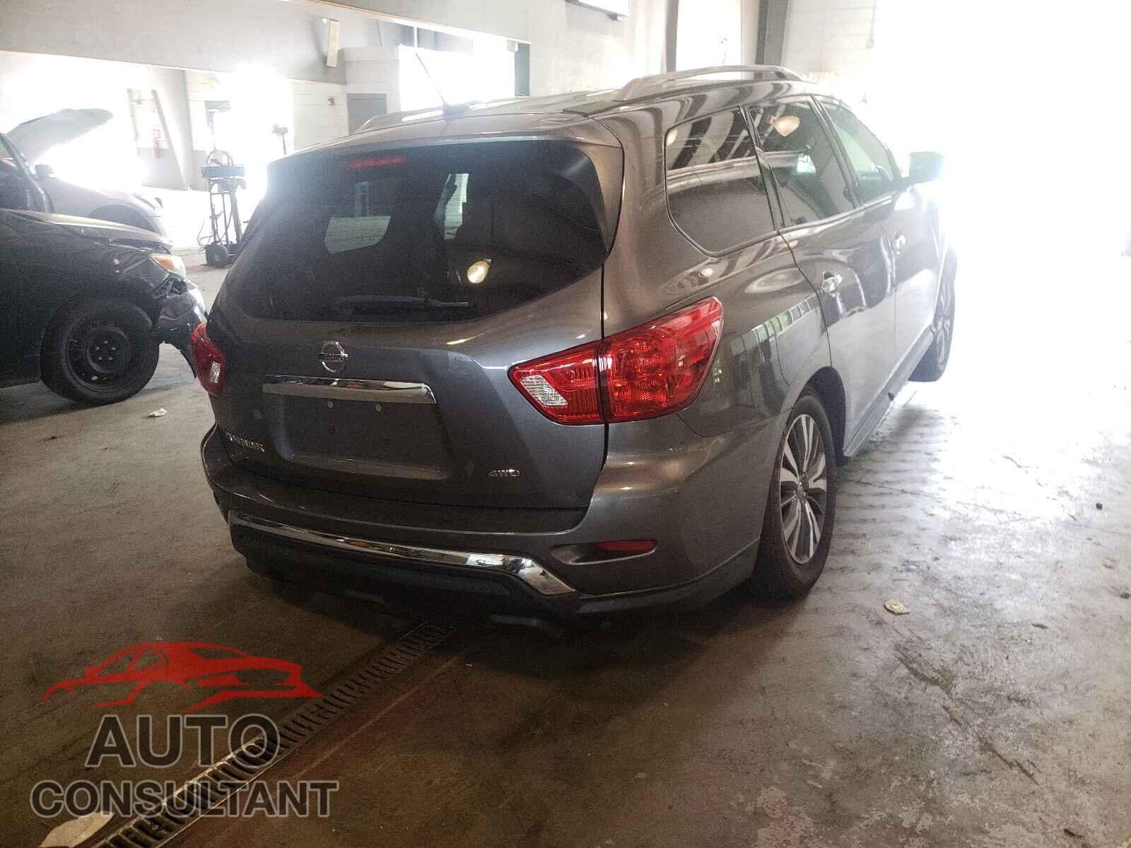 NISSAN PATHFINDER 2017 - 5N1DR2MM9HC907237