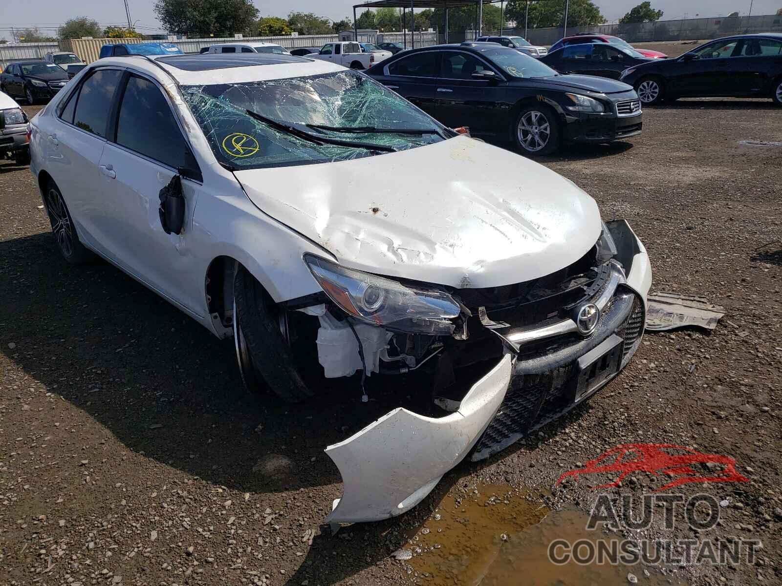 TOYOTA CAMRY 2016 - 4T1BF1FK2GU557965