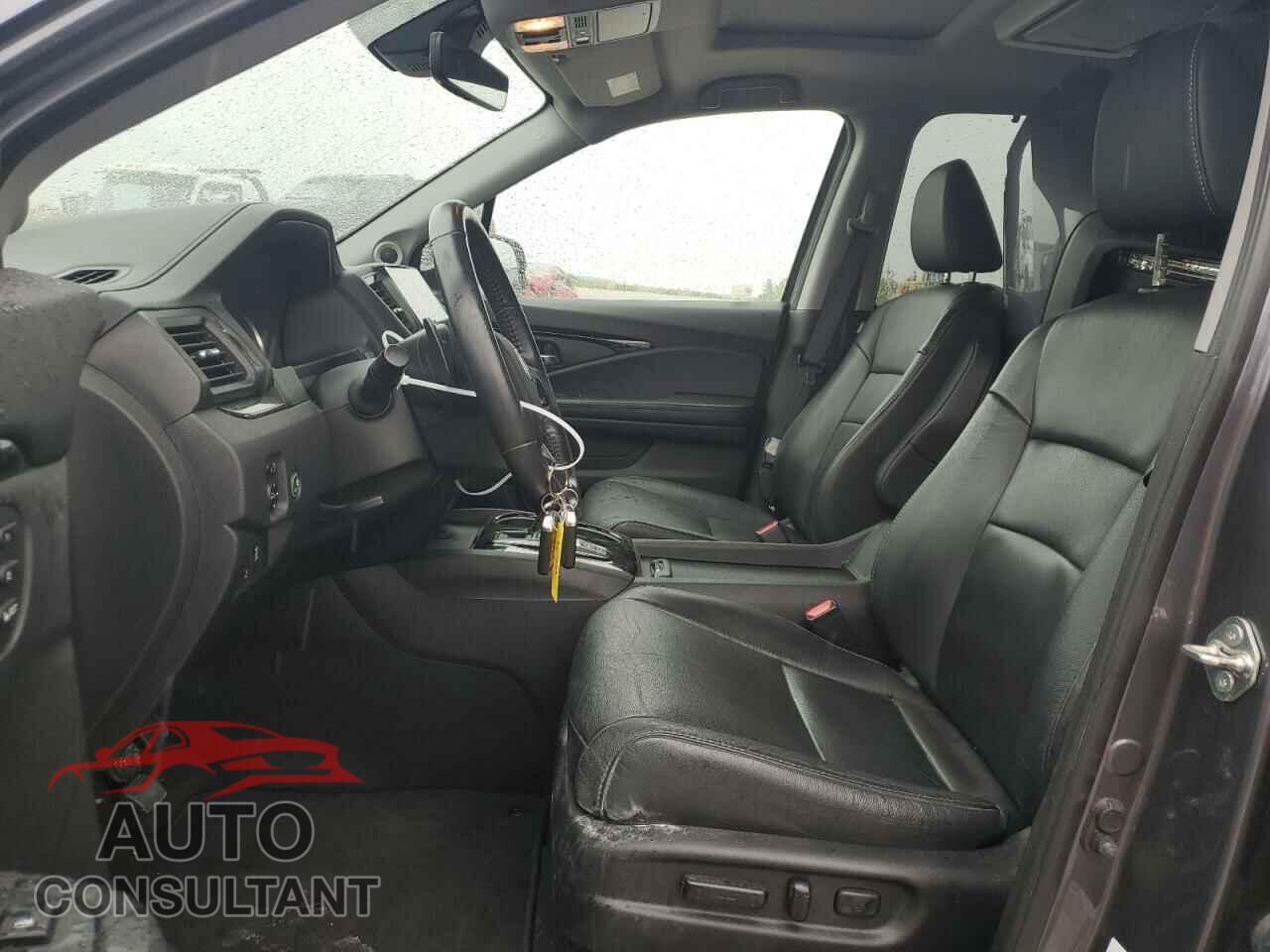 HONDA PILOT 2019 - 5FNYF6H65KB082132