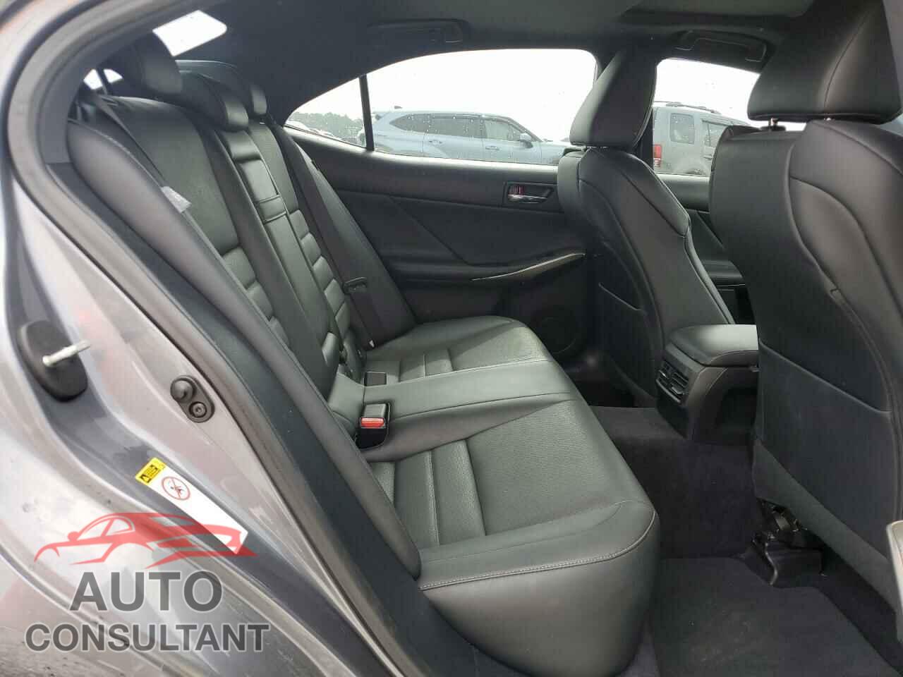 LEXUS IS 2014 - JTHBF1D24E5001735