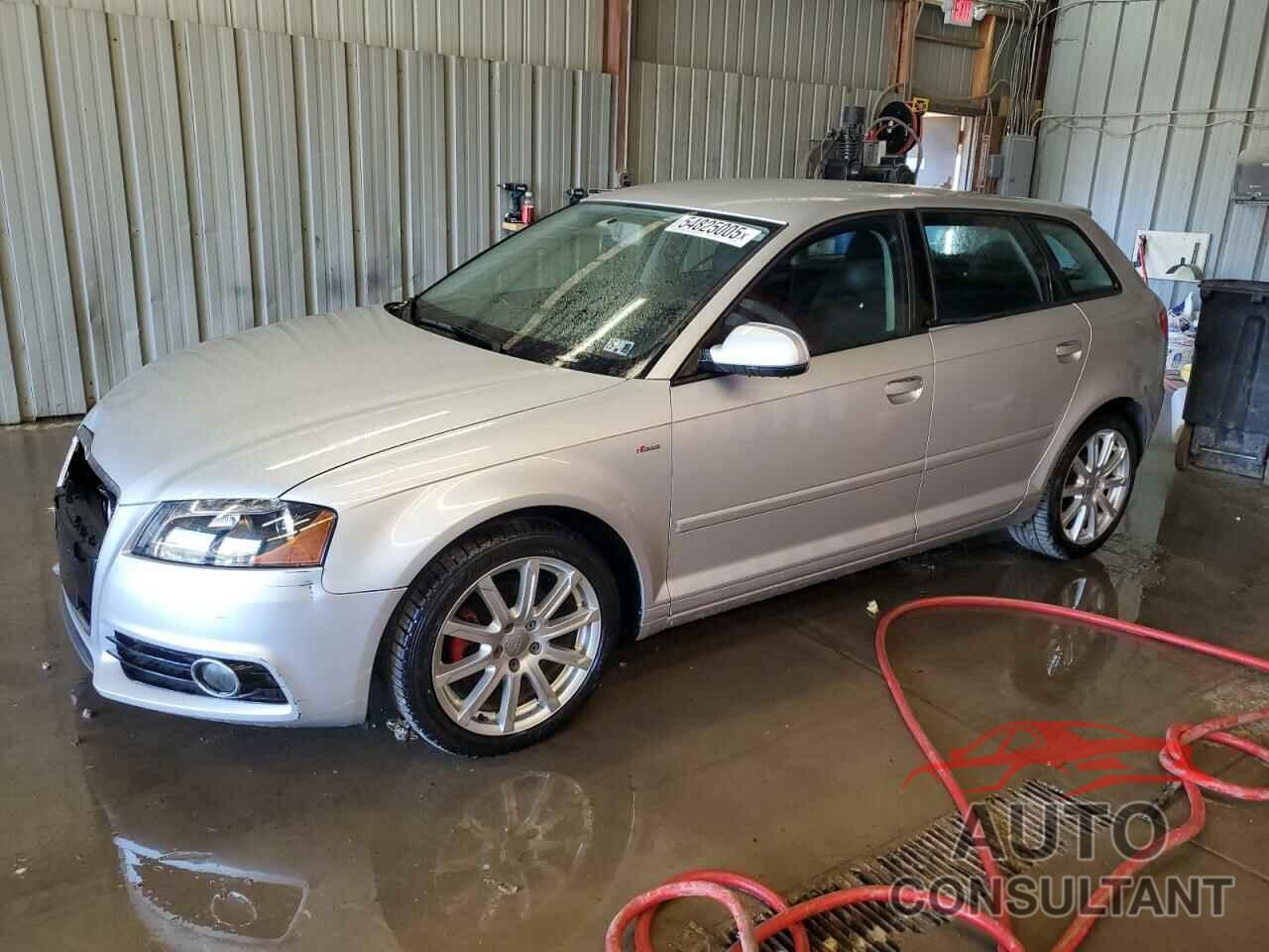AUDI A3 2013 - WAUKJAFM4DA003650