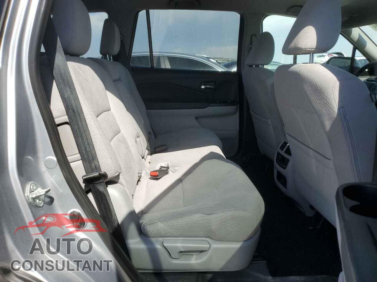 HONDA PILOT 2018 - 5FNYF6H38JB070593