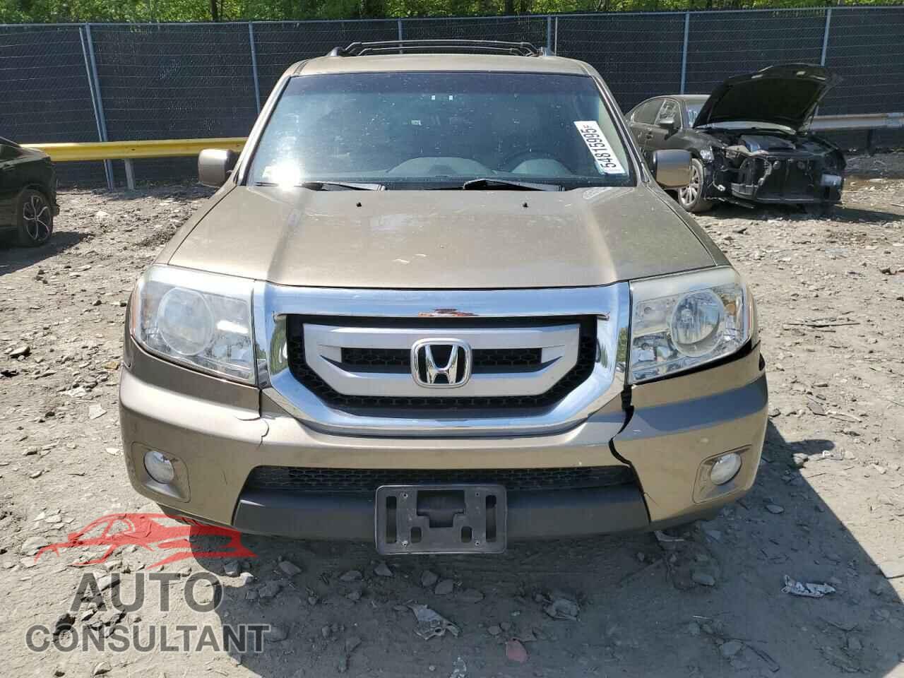 HONDA PILOT 2011 - 5FNYF4H74BB104585