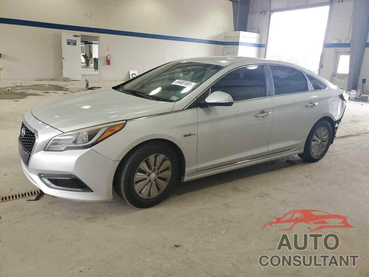 HYUNDAI SONATA 2016 - KMHE24L12GA028801