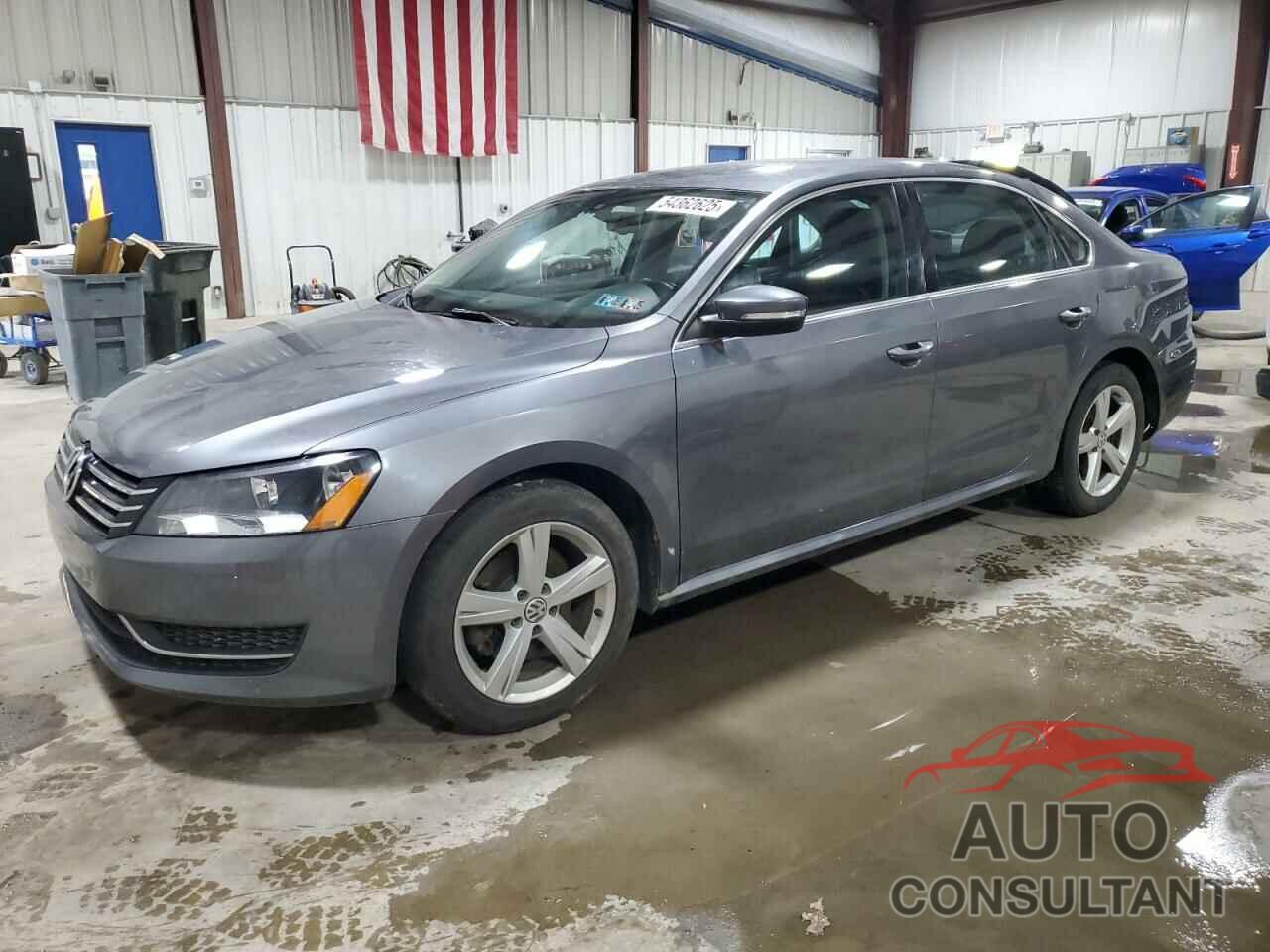VOLKSWAGEN PASSAT 2013 - 1VWBP7A34DC089966