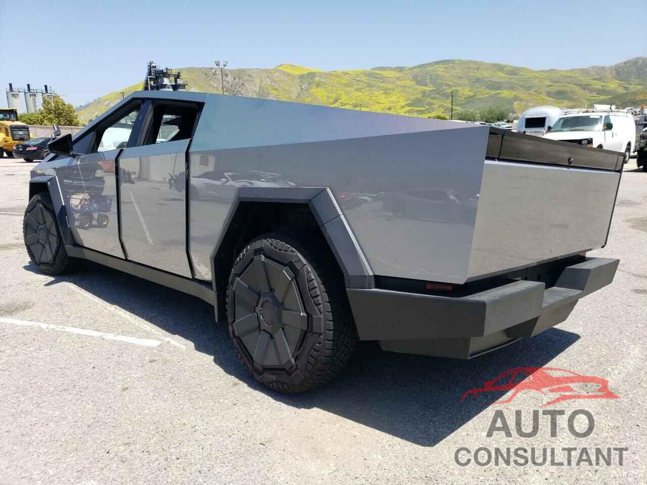 TESLA CYBERTRUCK 2024 - 7G2CEHED7RA039024