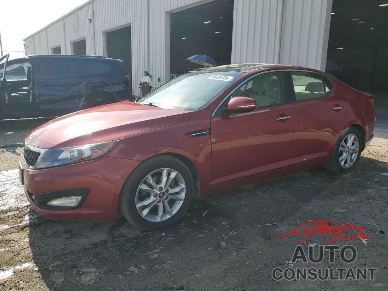 KIA OPTIMA 2011 - KNAGN4A76B5082953