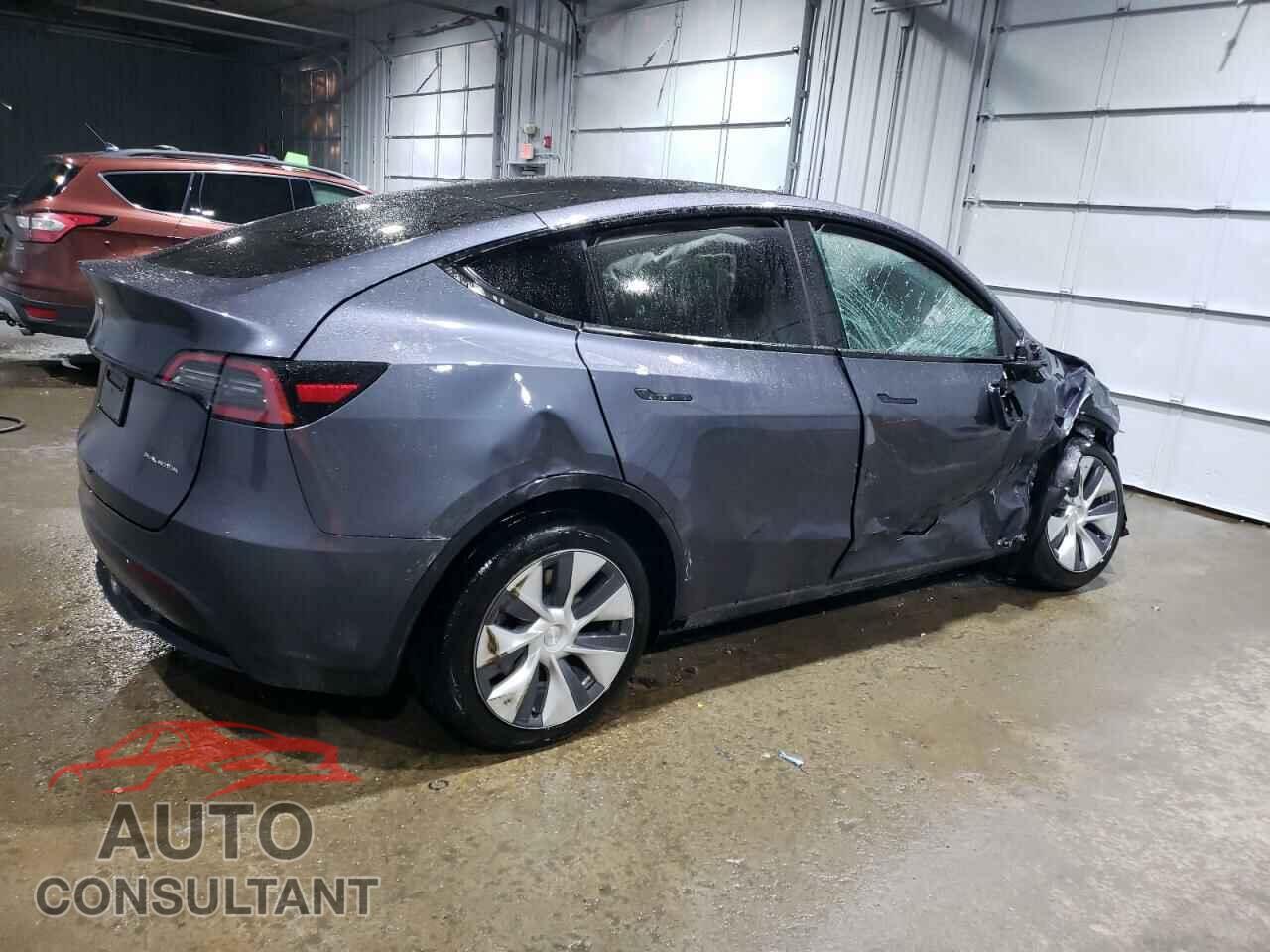 TESLA MODEL Y 2023 - 7SAYGDEE5PF891783
