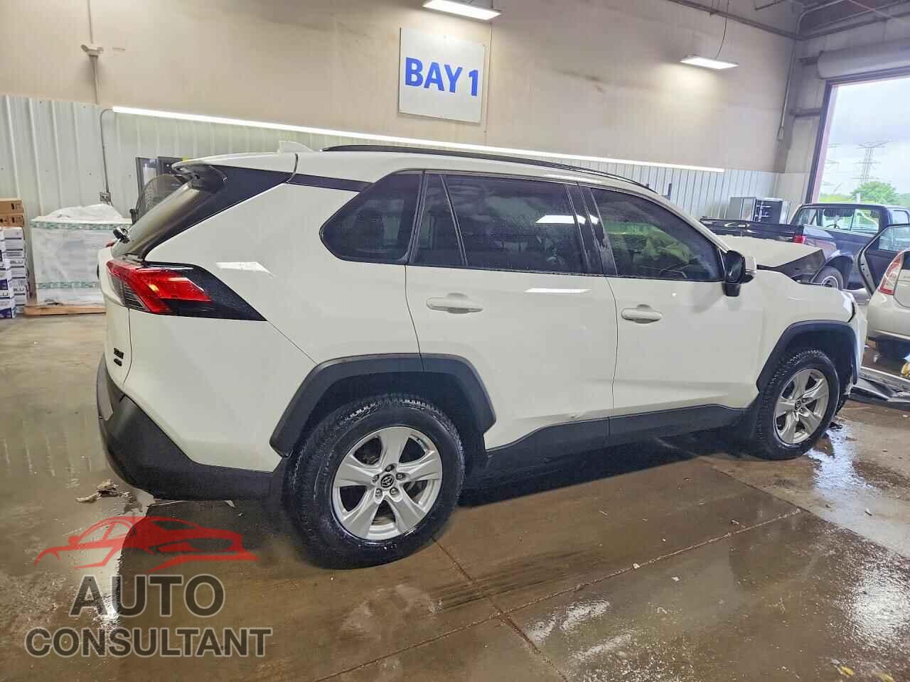 TOYOTA RAV4 2019 - JTMP1RFV3KD517291